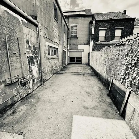 Agreable Et Charmante Maison Konukevi *