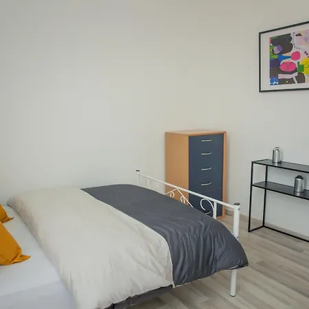 Guest house Agreable Et Charmante Maison *