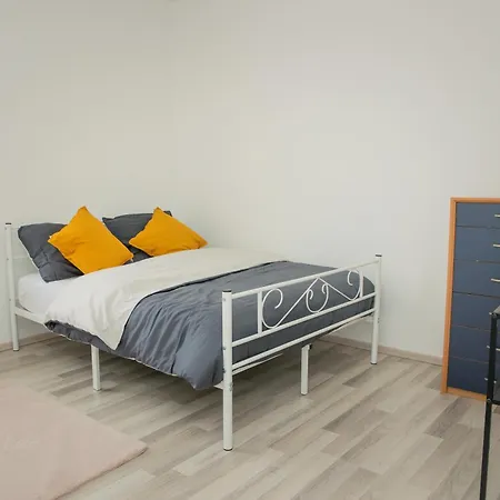 Agreable Et Charmante Maison Guest house Mons